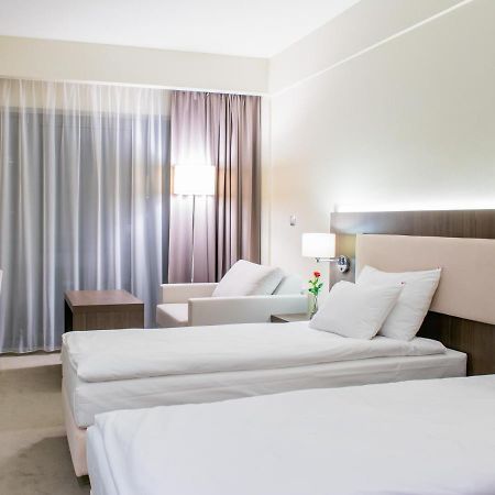Kozmin Hotel Kosma מראה חיצוני תמונה