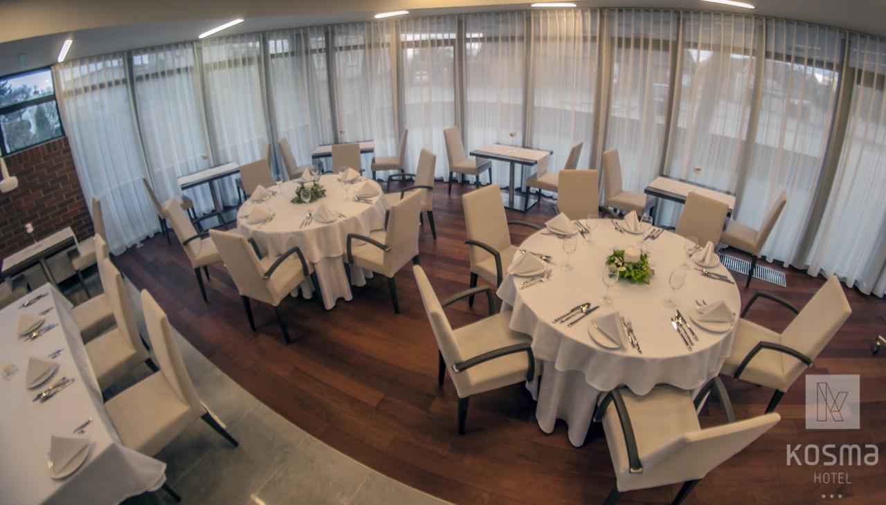 Kozmin Hotel Kosma מראה חיצוני תמונה