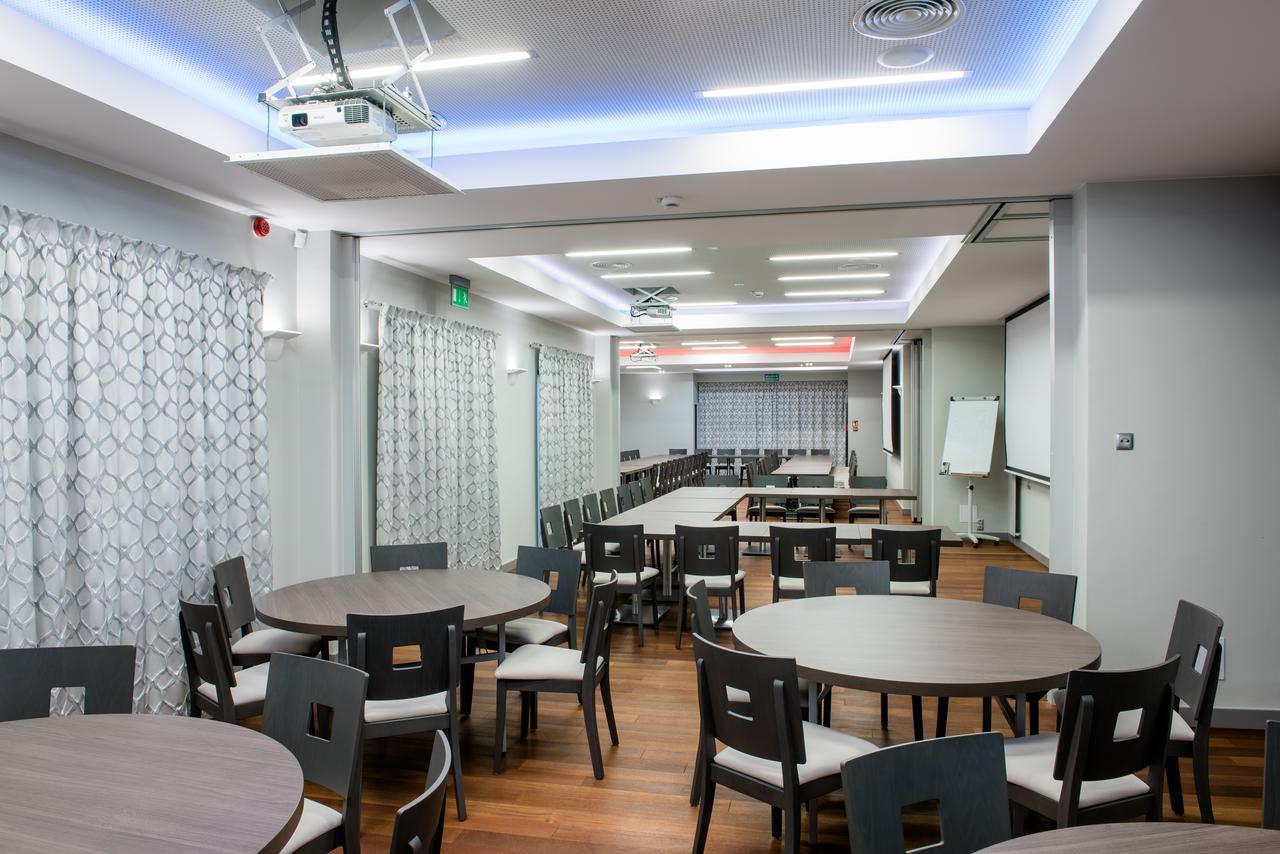 Kozmin Hotel Kosma מראה חיצוני תמונה