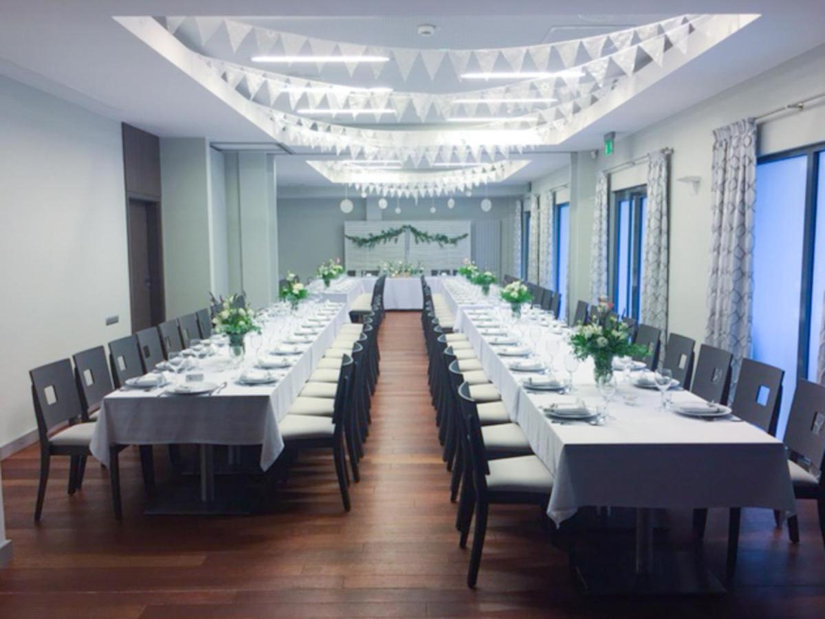 Kozmin Hotel Kosma מראה חיצוני תמונה