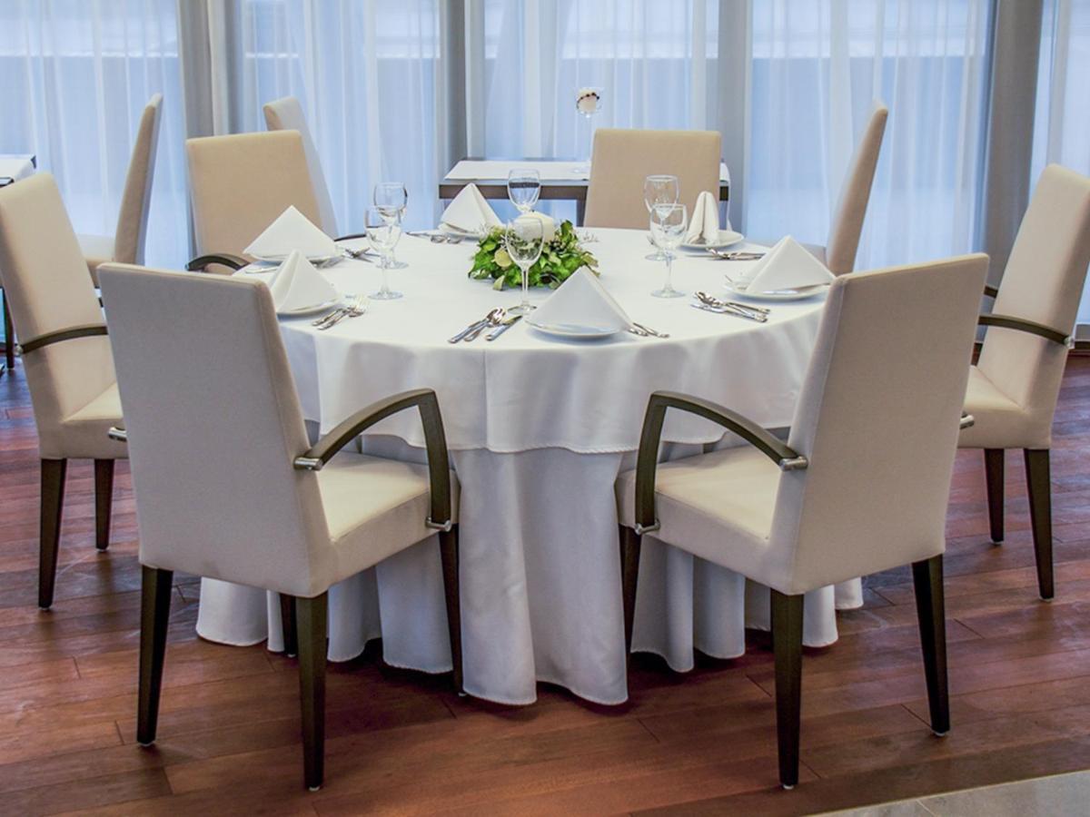 Kozmin Hotel Kosma מראה חיצוני תמונה
